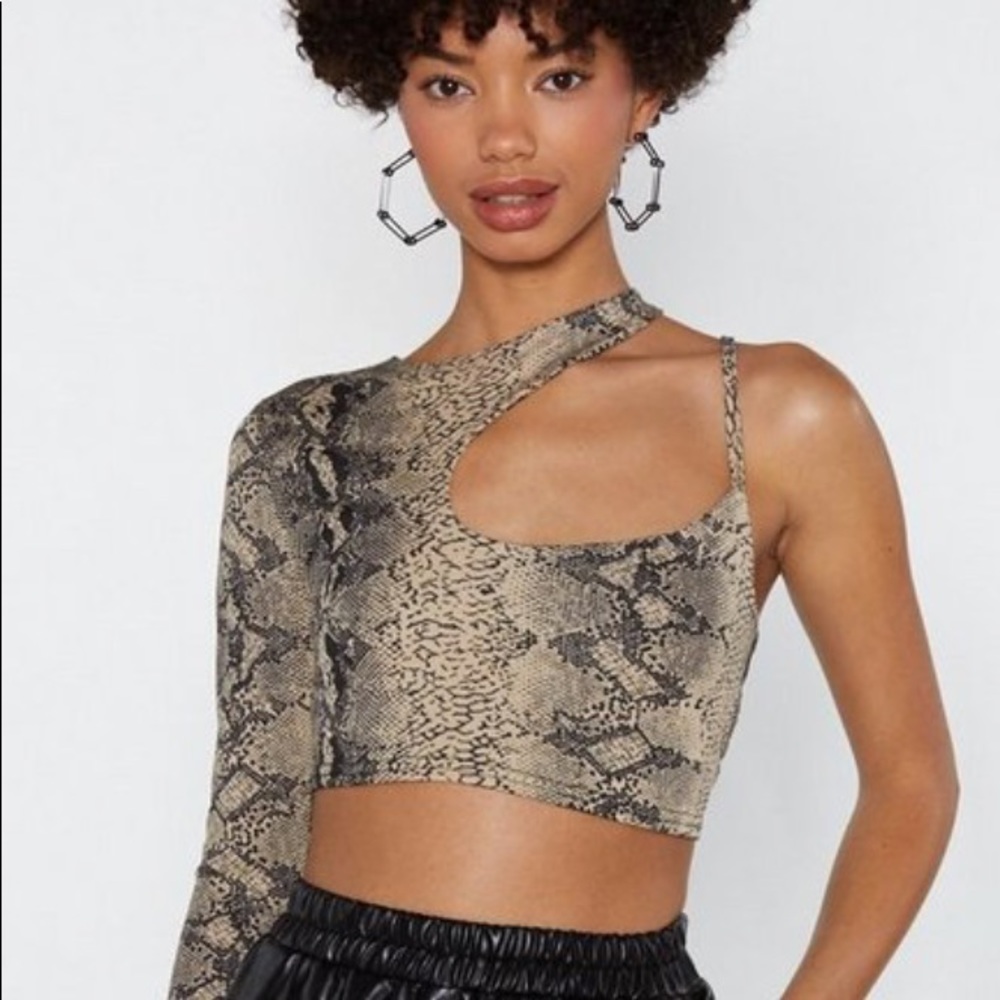 NWT Nasty Gal Snake cut out top!
